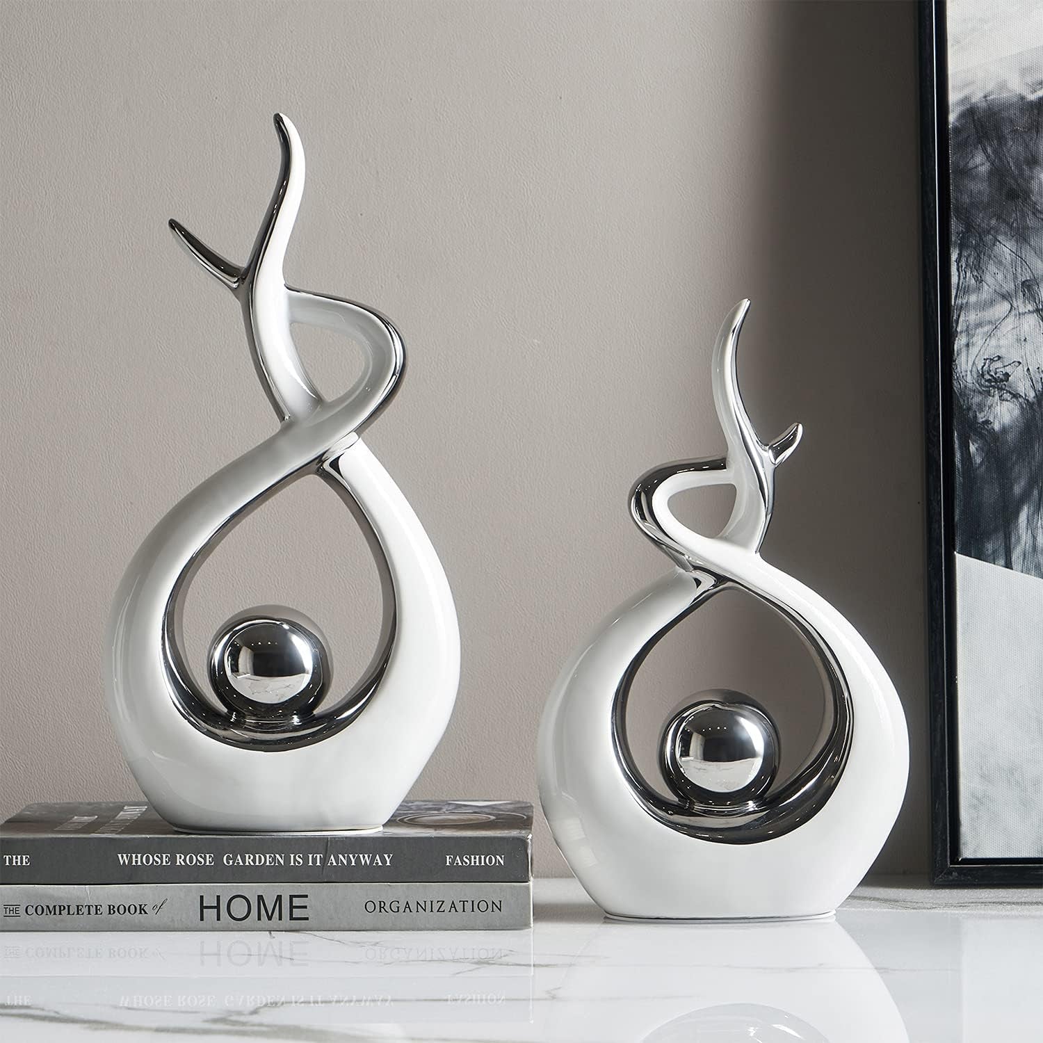 Home Decor Modern Art Ceramic Statue Table House Decorations for Dining Room Living Room Office Centerpiece